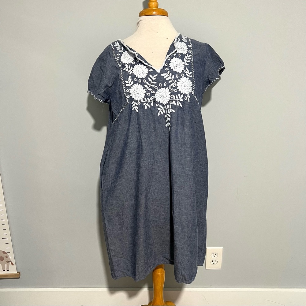 Abrazo Blue Mariano Chambray White Embroidery Shift Dress Size L - Picture 2 of 13